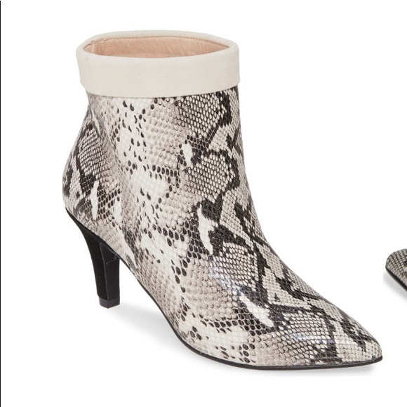 🆕42 Gold boots - Picture 3 of 16